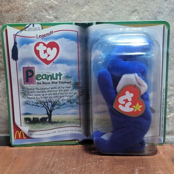 Peanut The Royal Blue Elephant Ty Teenie Beanie Baby Legend McDonalds Plush 1995 - Picture 1 of 9